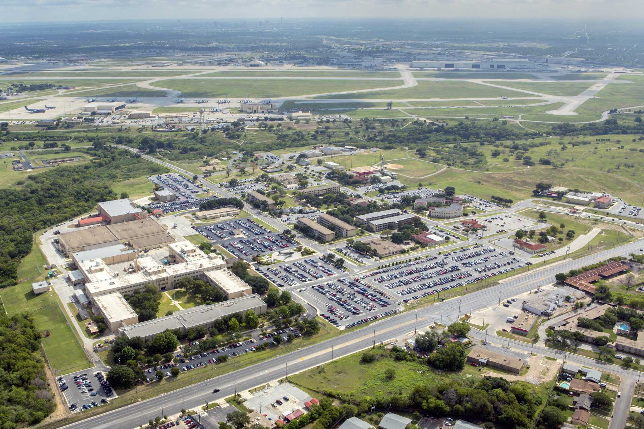 Exploring Lackland AFB: Stunning Photos Inside